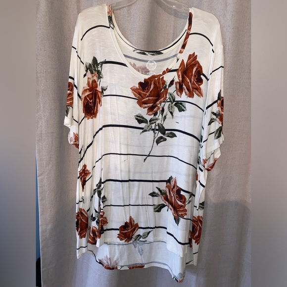 Floral dress shirt - Picture 1 of 1